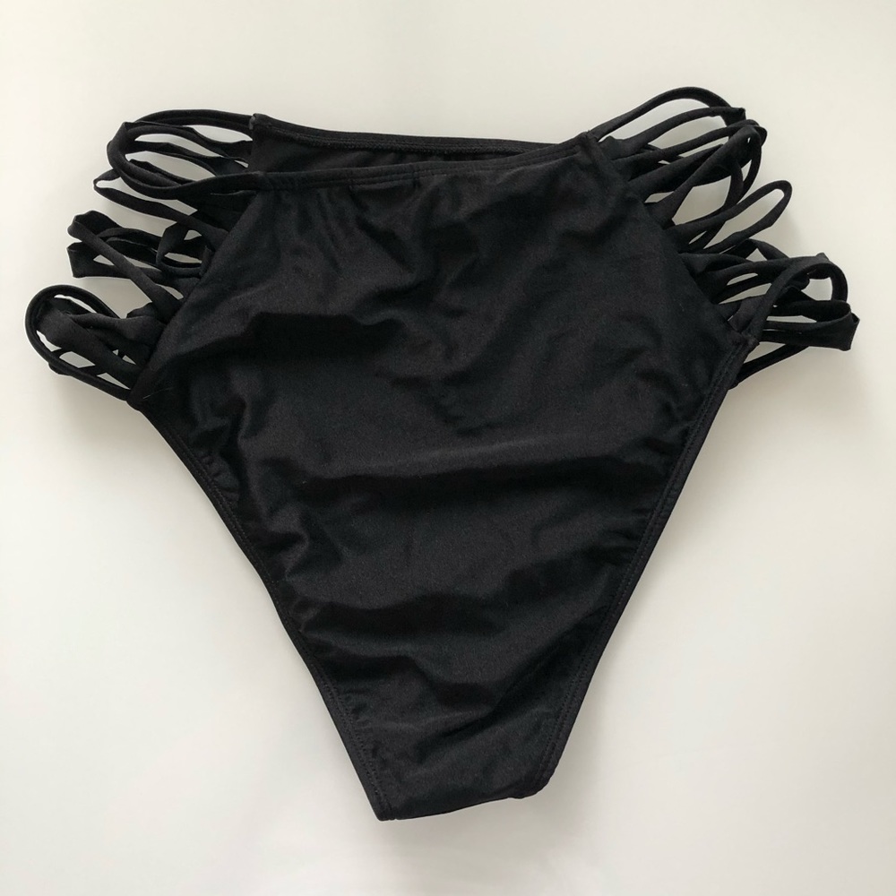 ✨3/$15✨ NEW High Waisted Side Slit Bikini Bottom